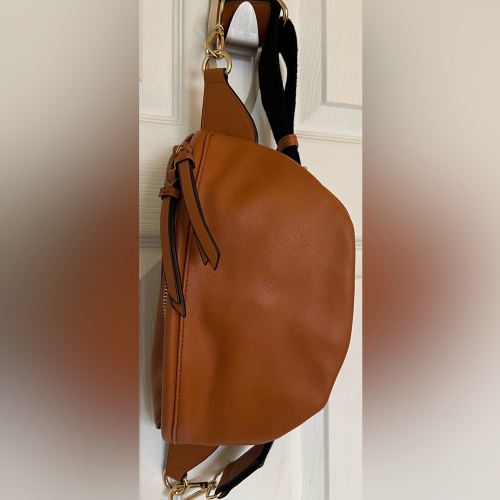 Vegan leather Everywhere Bag - NWOT